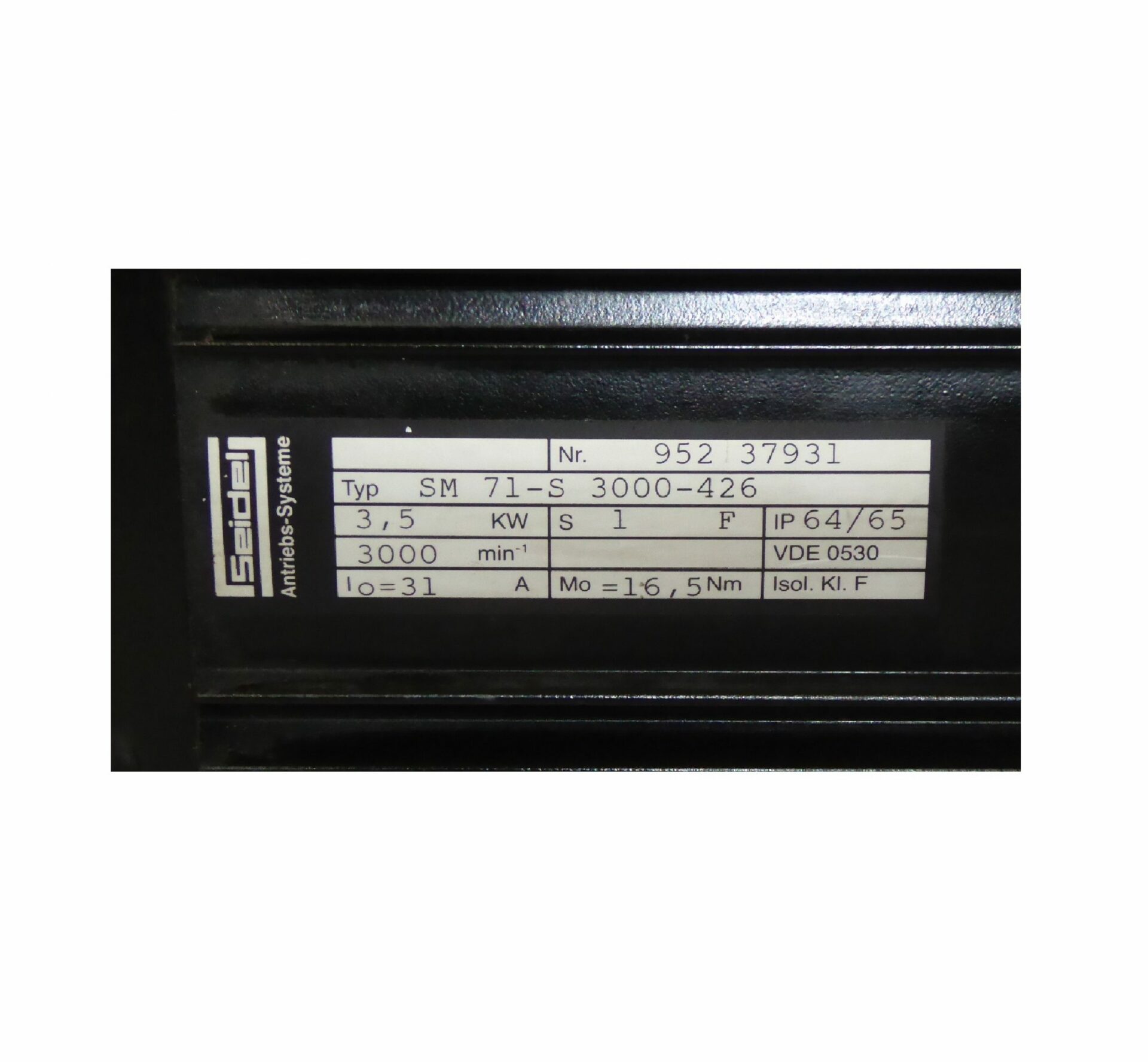 This SM71 S-3000-426 brushless servomotor is a 6 pole, trapezoidally wound servomotor made by Seidel and is fitted with Hall & Tacho feedback unit.