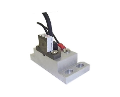 This mounting block brings the sensing head of certain Lenord + Bauer Gel 2443 and Gel 2444 Minicoders to the same height as the Siemens SIZAG units, which have been discontinued.